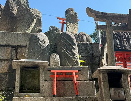 権太夫さんの拝所はいつも風が吹き抜ける