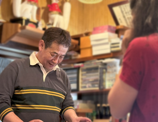 奥村亭奥村直之さんは英語が堪能