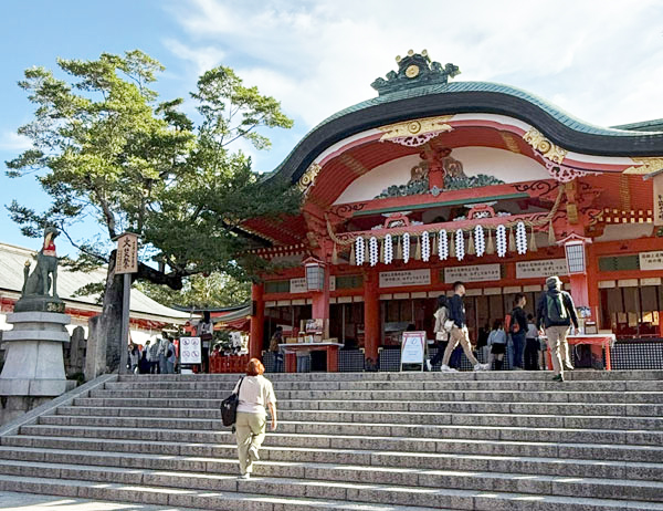 伏見稲荷大社の本殿